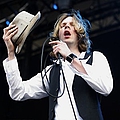 Beck - 2006-06-17: What Stage, Bonnaroo Music Festival, Manchester, TN, USA album Beck - 2006-06-17: What Stage, Bonnaroo Music Festival, Manchester, TN, USA album